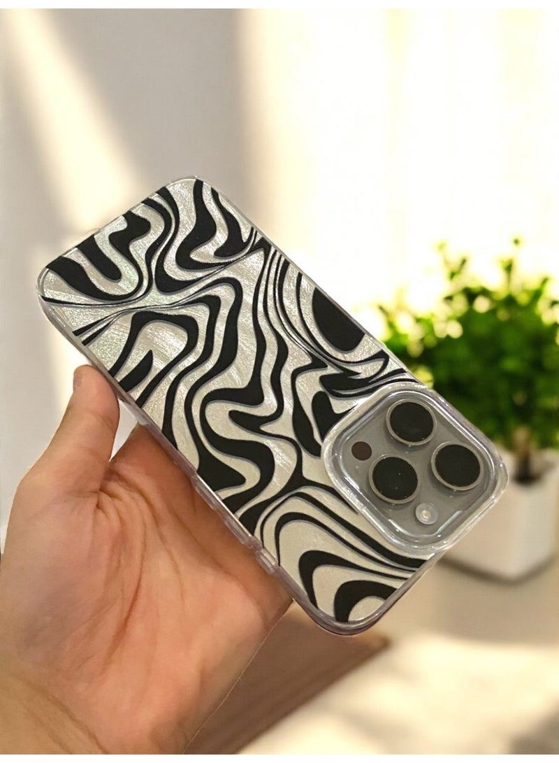 جريت تشويس غطاء حماية جراب آيفون 15 برو بتصميم رائع وأنيق مقاوم للإنزلاق - Image 3