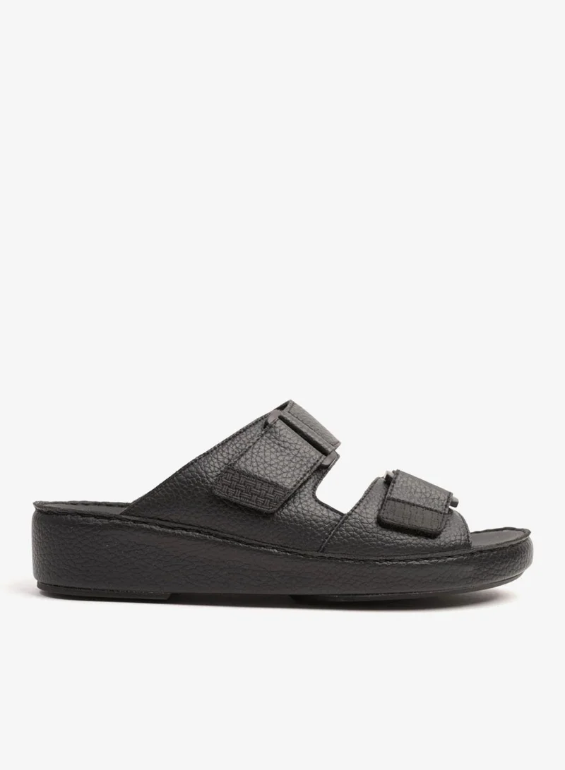 UOMO CAVALIER MEN'S ARABIC SANDAL WITH ADJUSTABLE STRAP BLACK