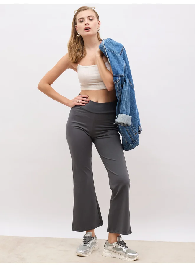 Styli Styli Elasticated Broad Waistband Flared Pants