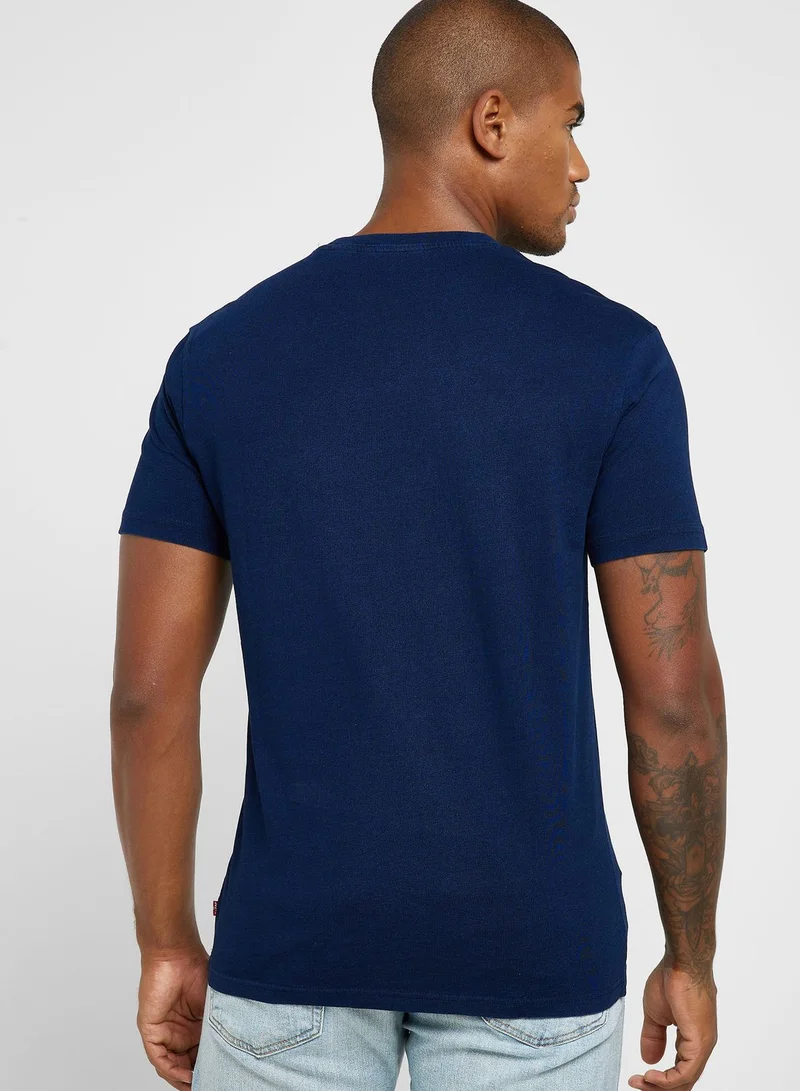 Levi's Essential Crew Neck T-Shirt