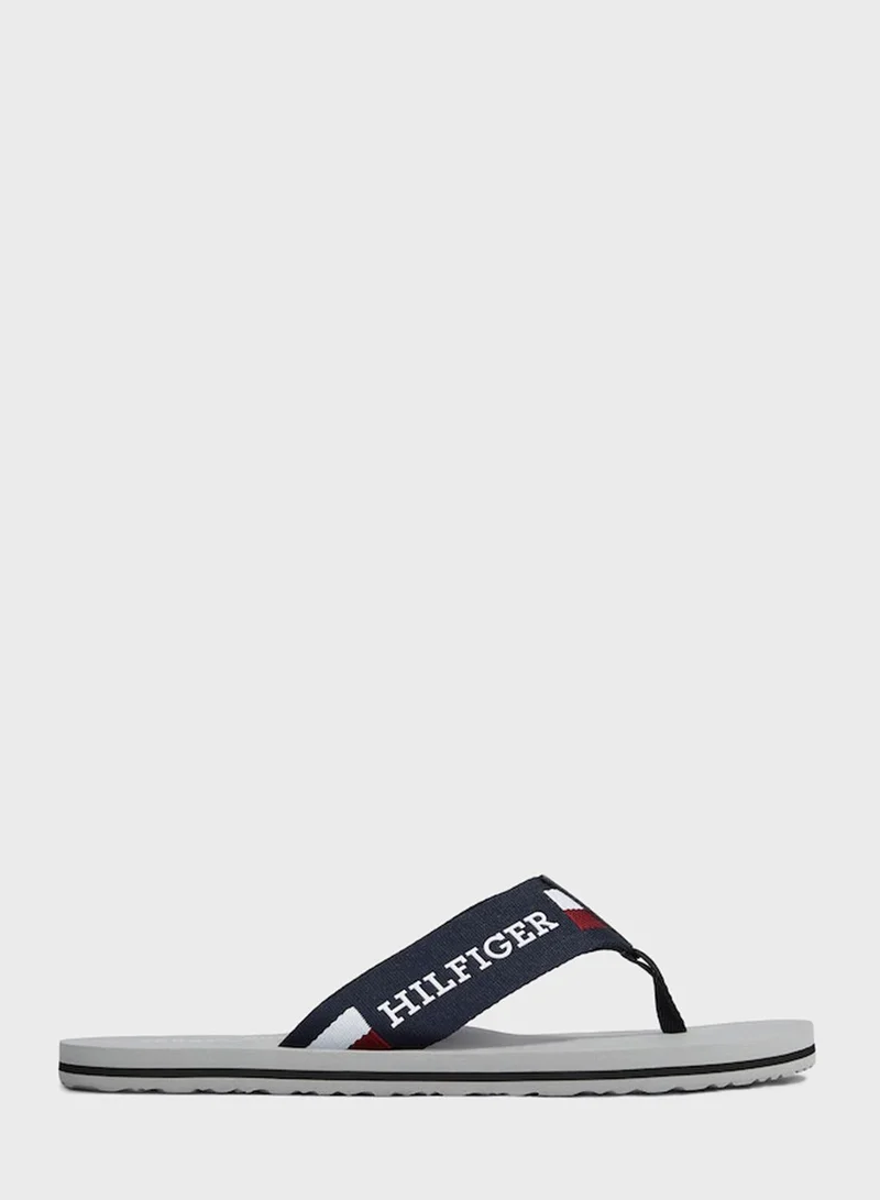 TOMMY HILFIGER Logo Slides
