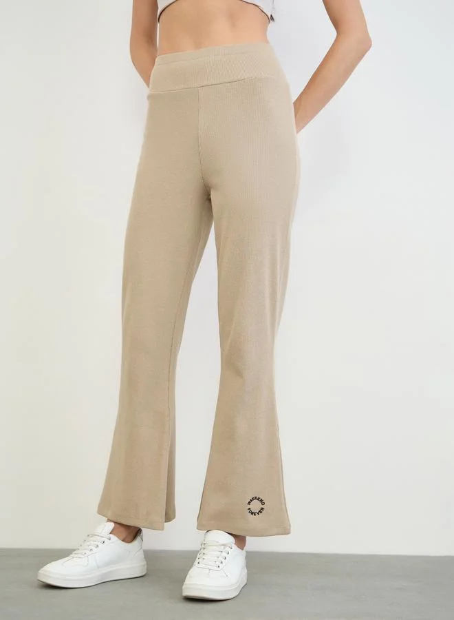 ستايلي Beige Ribbed Flared Leggings