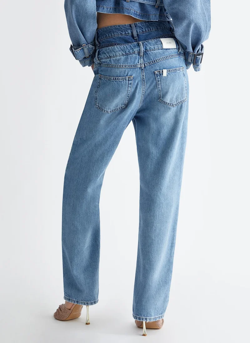 ليو جو جينز بقصة ساق مستقيمة بخصر عالي