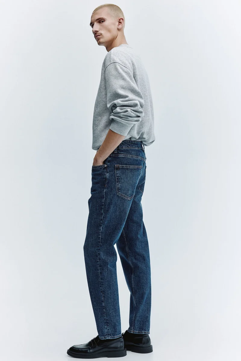 اتش اند ام جينز بقصّة متدرجة في الضيق