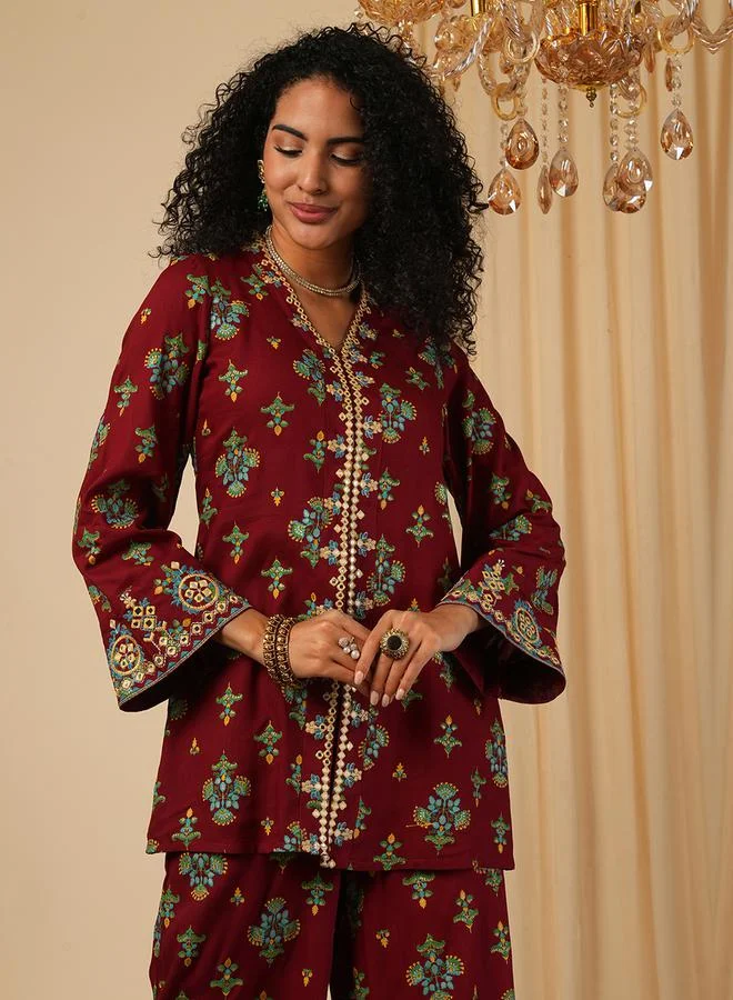 جلو باص Printed Mirror Work Top and Pants Co-Ords by Styli