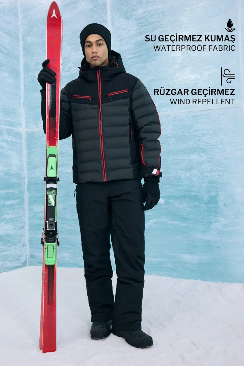 ديفاكتو Water Repellent Regular Fit