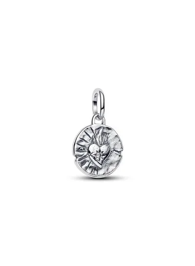 باندورا Heart Medallion Charm