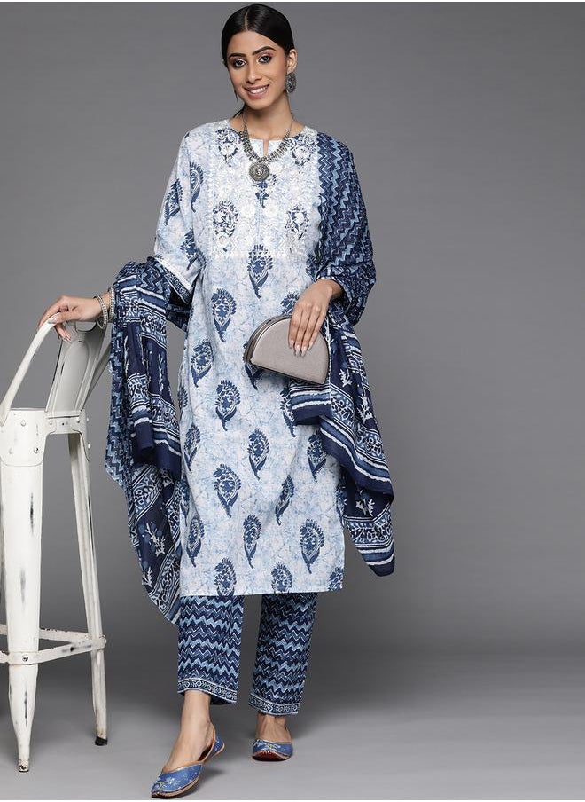 Libas All-Over Print Kurta and Trouser with Dupatta Set by Styli  - Image 2