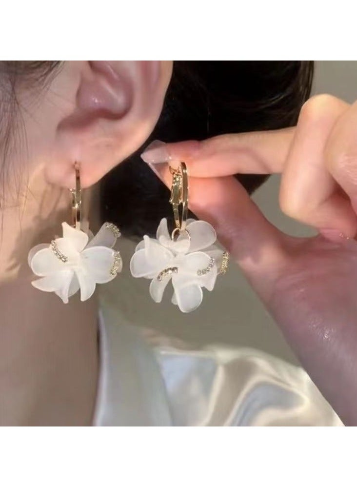 New Petal Earrings Personalised Earrings White Female  - Image 2