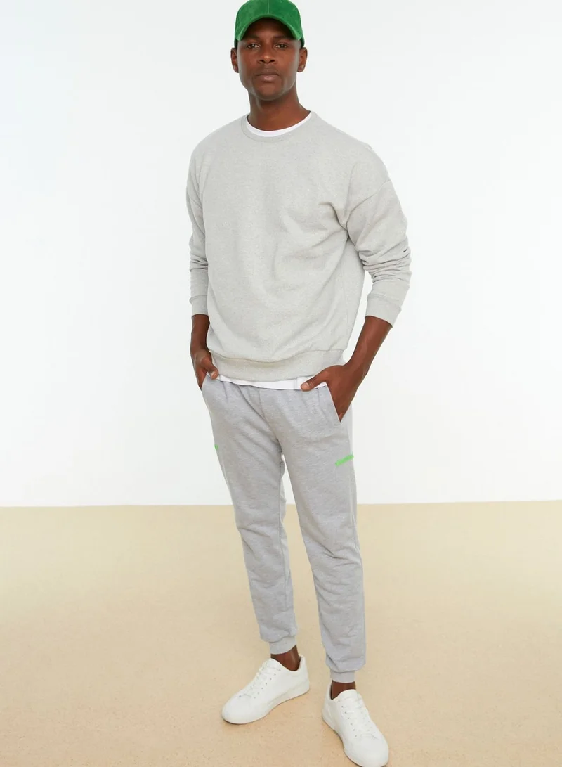 trendyol Slogan Sweatshirt