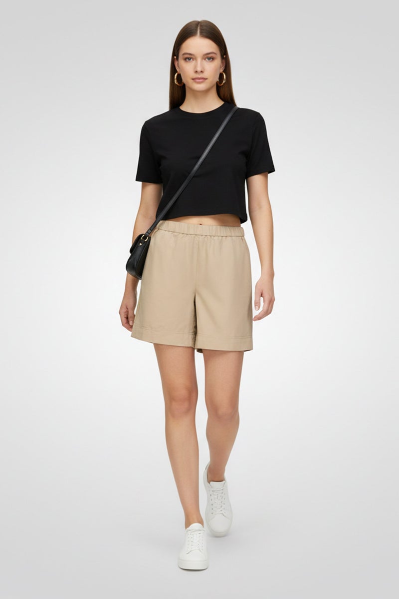 GANT Women Relaxed Fit Solid Basic Shorts, Beige - Image 1