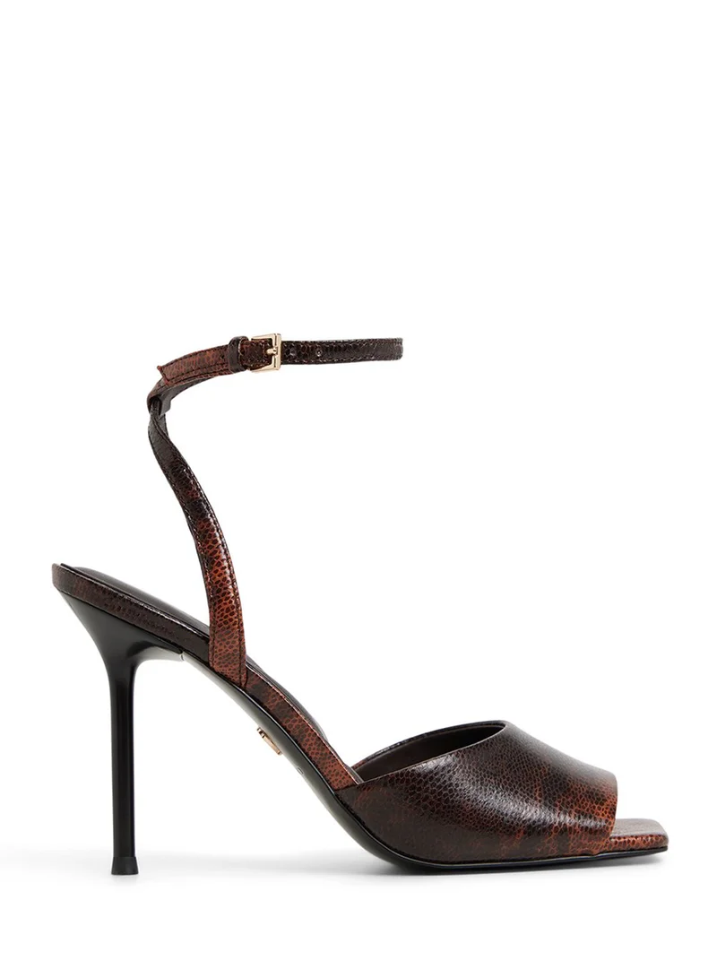 الدو Open Toe Sandals
