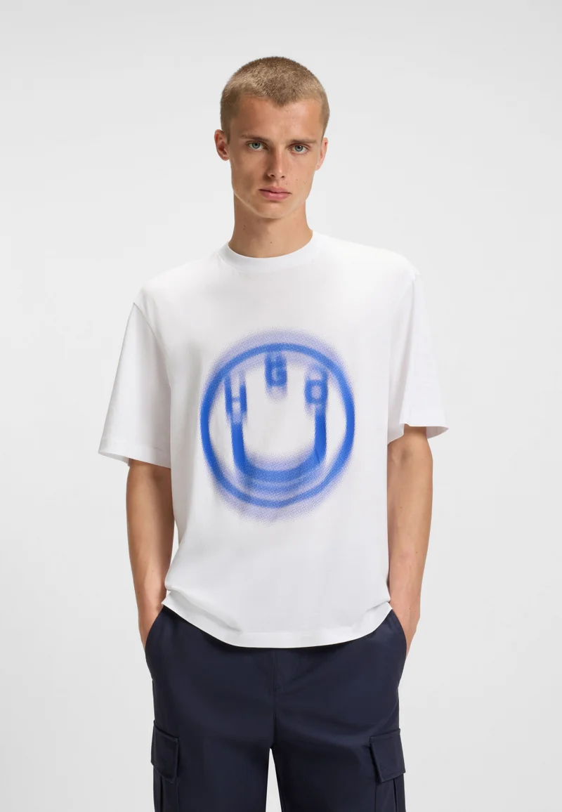 HUGO All-gender T-shirt with blurred logo print