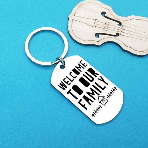 Xiahuyu Daughter-in-Law Gifts Son in Law Keychain Gifts for Welcome to Our Family Keychain Wedding Gift for Daughter in Law from Mother in Law Father in Law - Image 4
