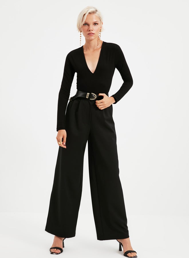 trendyol Black Deep V-Neck Snap Knit Bodysuit  - Image 3
