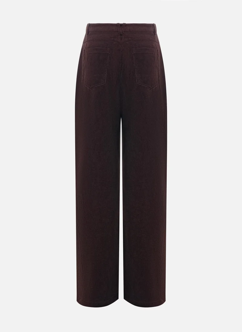 Lichi Velvet trousers with waist pleats