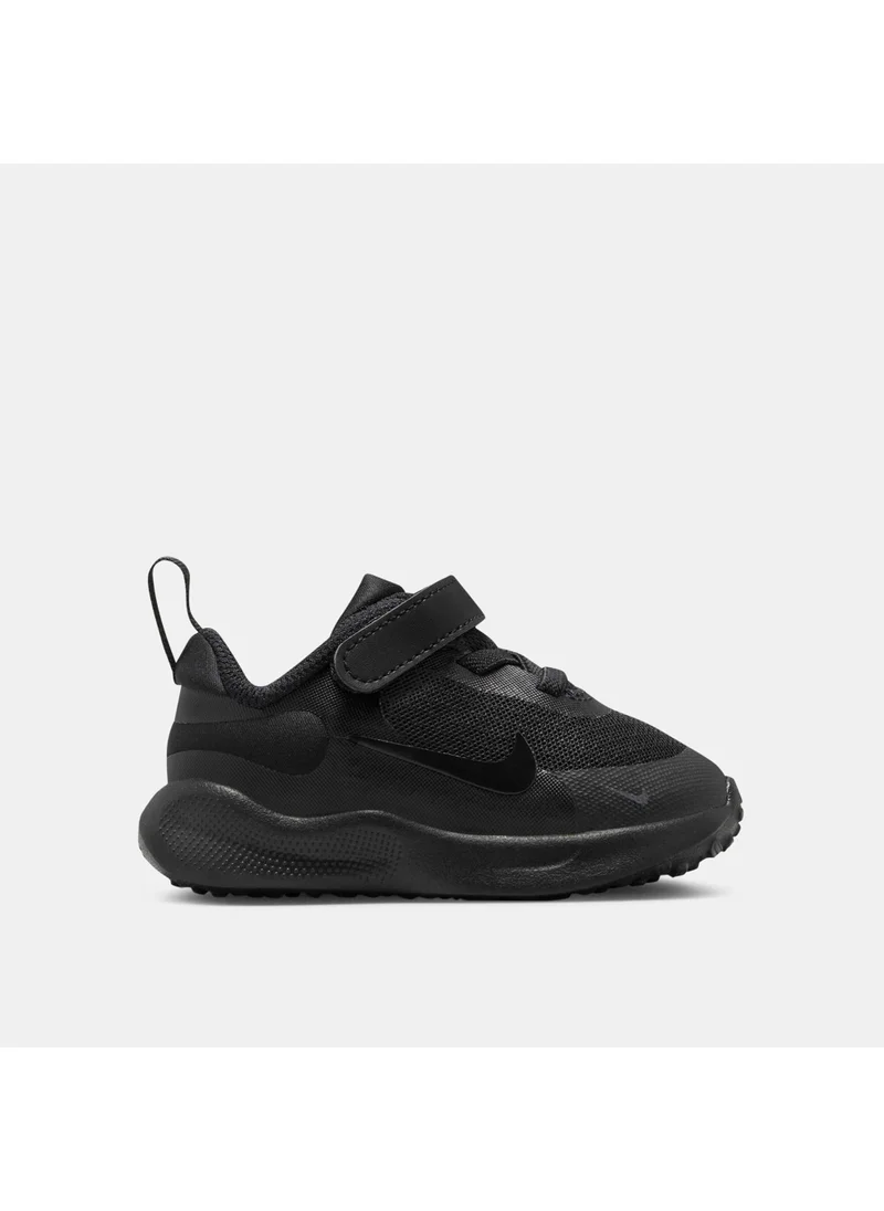 نايكي Kids' Revolution 7 Shoes