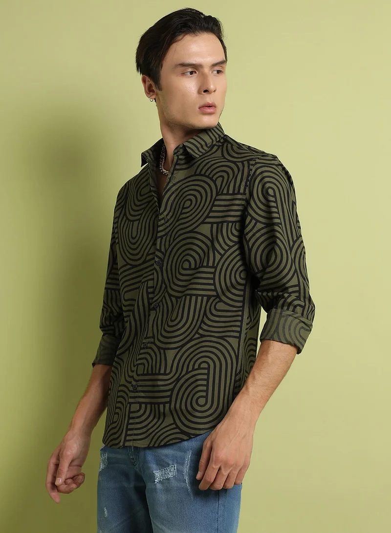 Campus Sutra Campus Sutra Men's Olive Green Parallel Swirl Shirt For Everyday Wear | Spread Collar |  Button Closure | Long Sleeve | Cotton Shirt Crafted With Comfort Fit For Everyday Wear