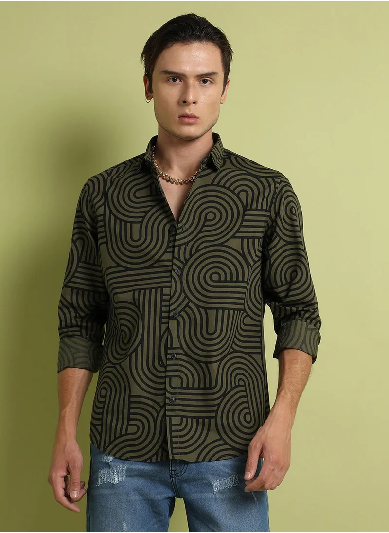 Campus Sutra Campus Sutra Men's Olive Green Parallel Swirl Shirt For Everyday Wear | Spread Collar |  Button Closure | Long Sleeve | Cotton Shirt Crafted With Comfort Fit For Everyday Wear