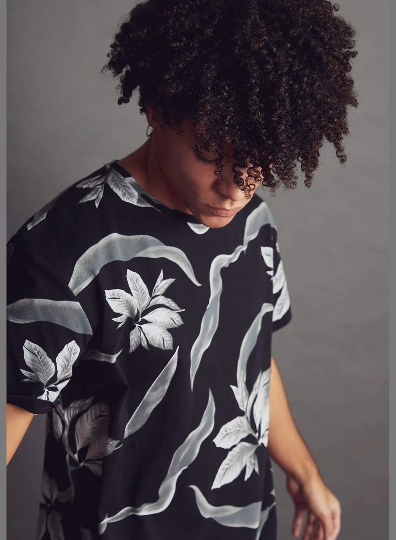 DeFacto Regular Fit Floral Printed Short Sleeve Crew Neck T-Shirt