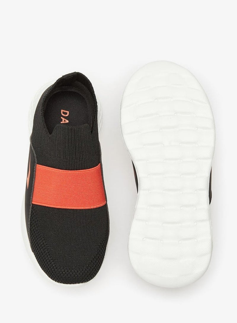 Dash Boys Textured Slip-On Sports Shoes - Image 4