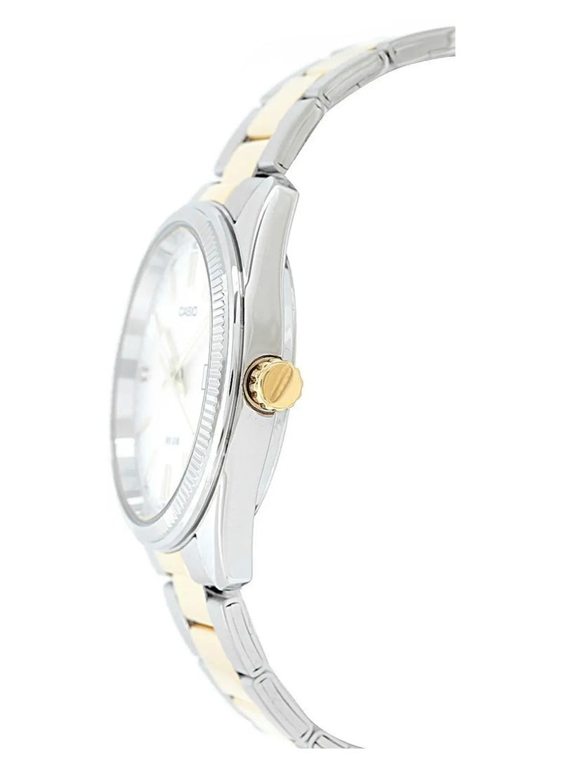 CASIO Mens Quartz Watch, Analog Display and Stainless Steel Strap MTP-1302PSG-7AVEF - Image 2