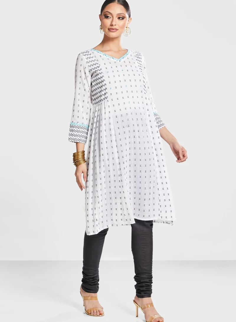 globaldesi V-Neck Printed Kurti
