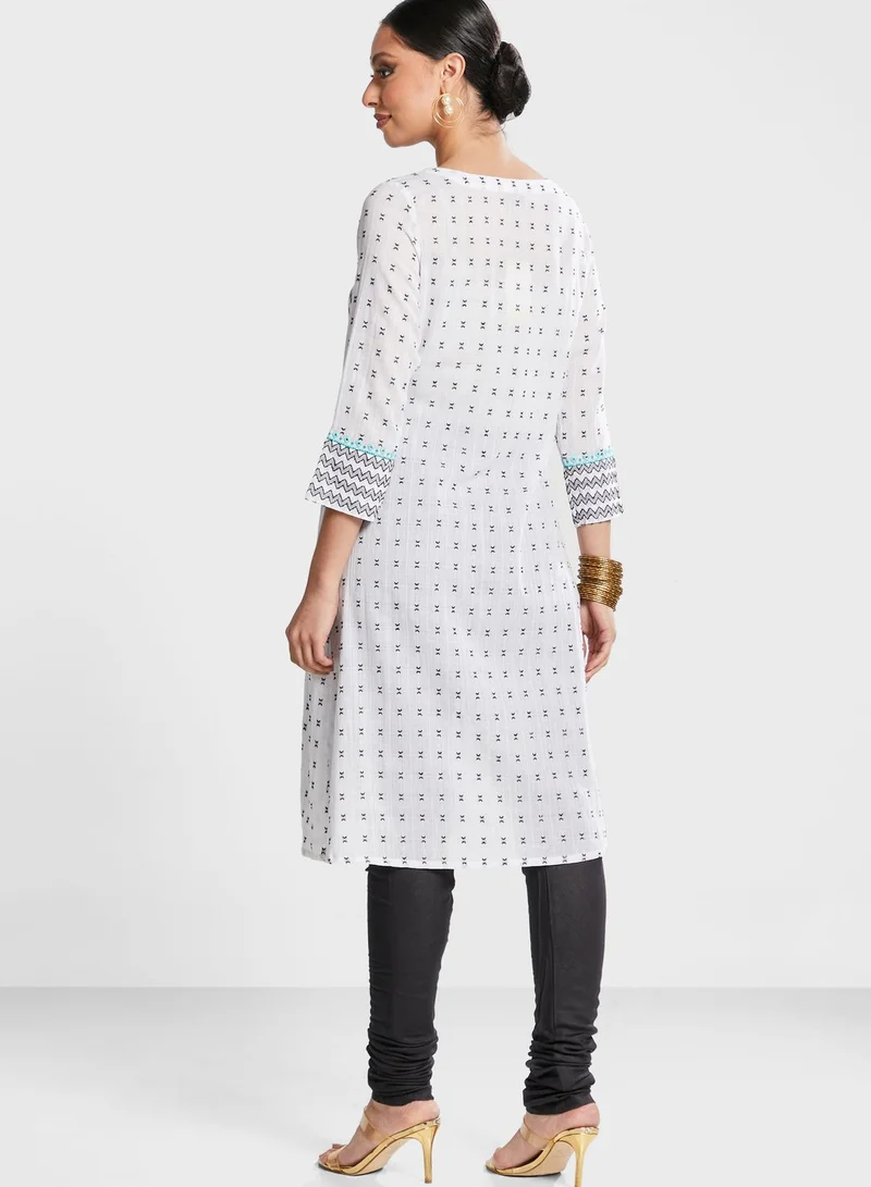 globaldesi V-Neck Printed Kurti