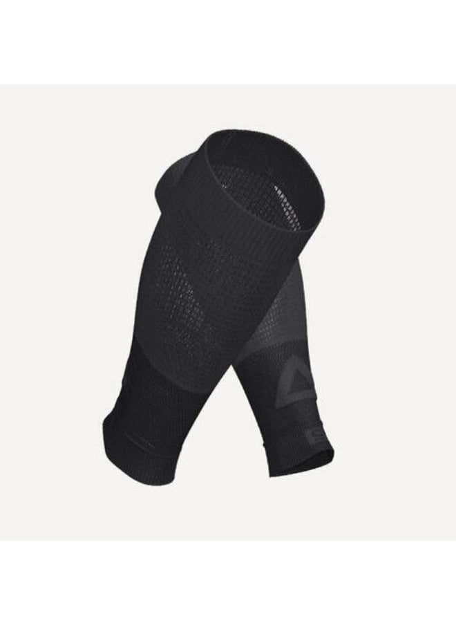 Kiprun KIPRUN 500 Running Compression Sleeve - Black  - Image 1