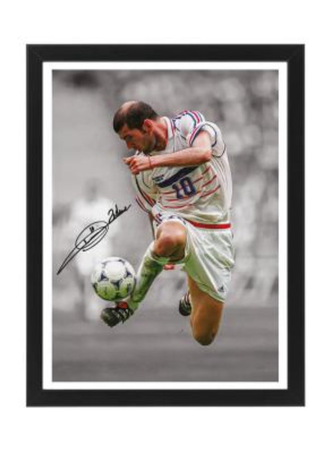 Boomah Accessories Zinedine Zidane France Legend Printed Autograph - Framed Poster 30x40cm - Football Memorabilia, Soccer Collectible, Gift for Fans , Man Cave 
