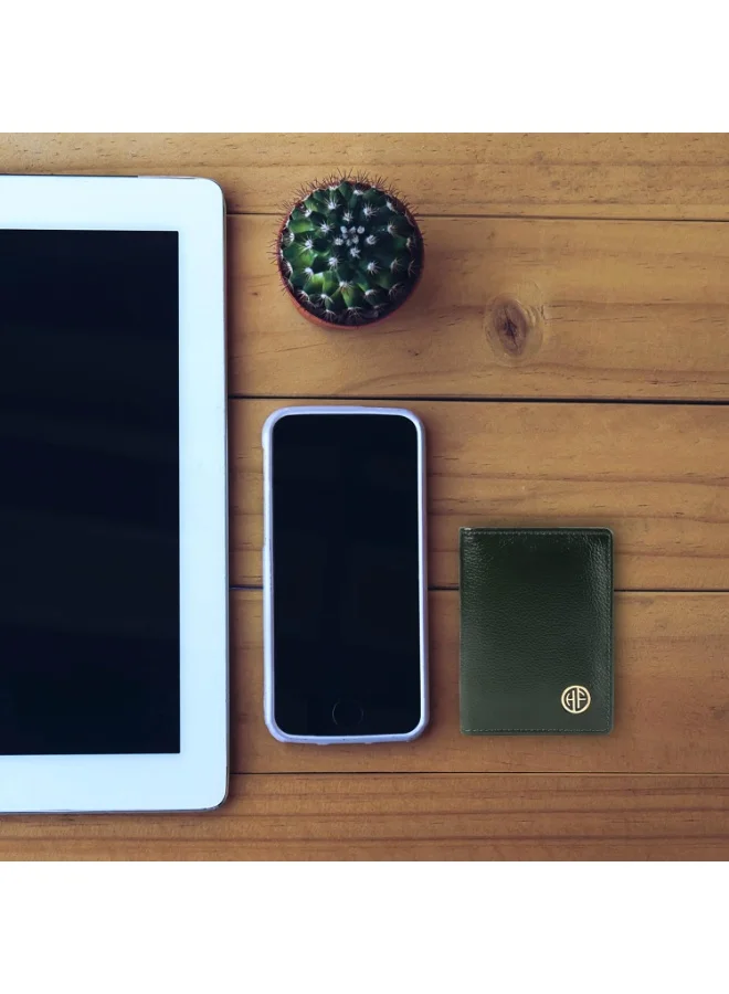  هاموندز فلاي كاتشر حامل بطاقات جلدي للرجال والنساء، أخضر | محفظة بطاقات جلدية للرجال مزودة بخاصية تحديد الهوية بموجات الراديو | محفظة بطاقات تتسع لـ 8 بطاقات ائتمان/خصم - حامل بطاقات رفيع ثنائي الطي