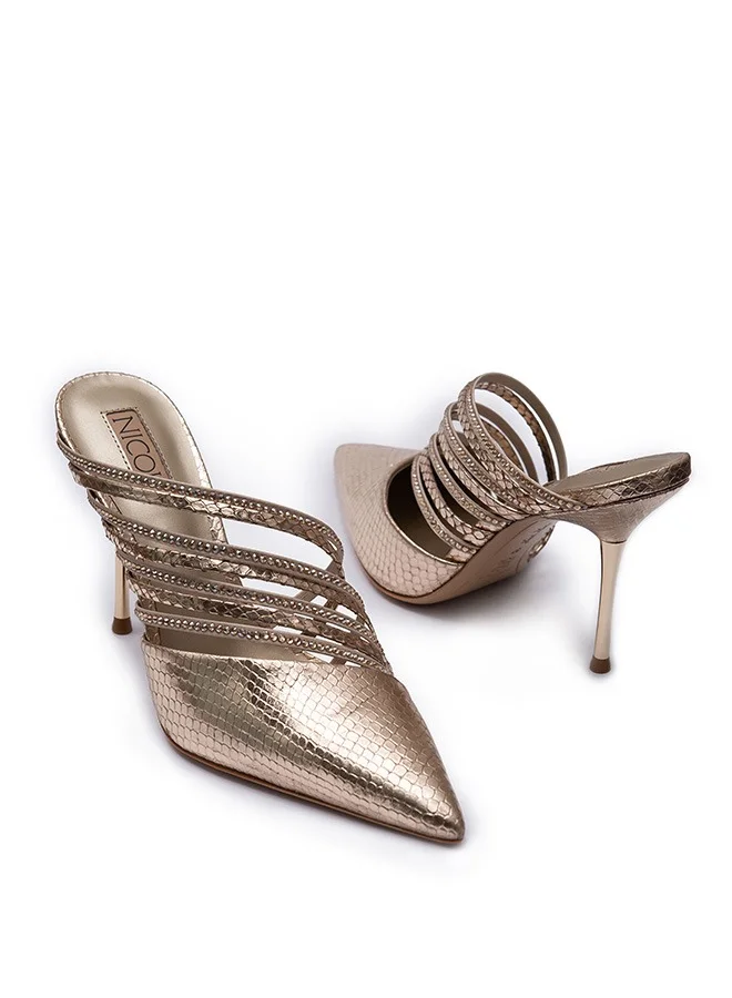 نيكولي مايليس