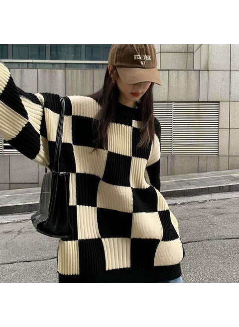 Chessboard Pattern Womens Sweater Lazy Style Knitted Shirt Geometric Design Polyester Fiber Long Sleeve round Neck Comfortable Casual White