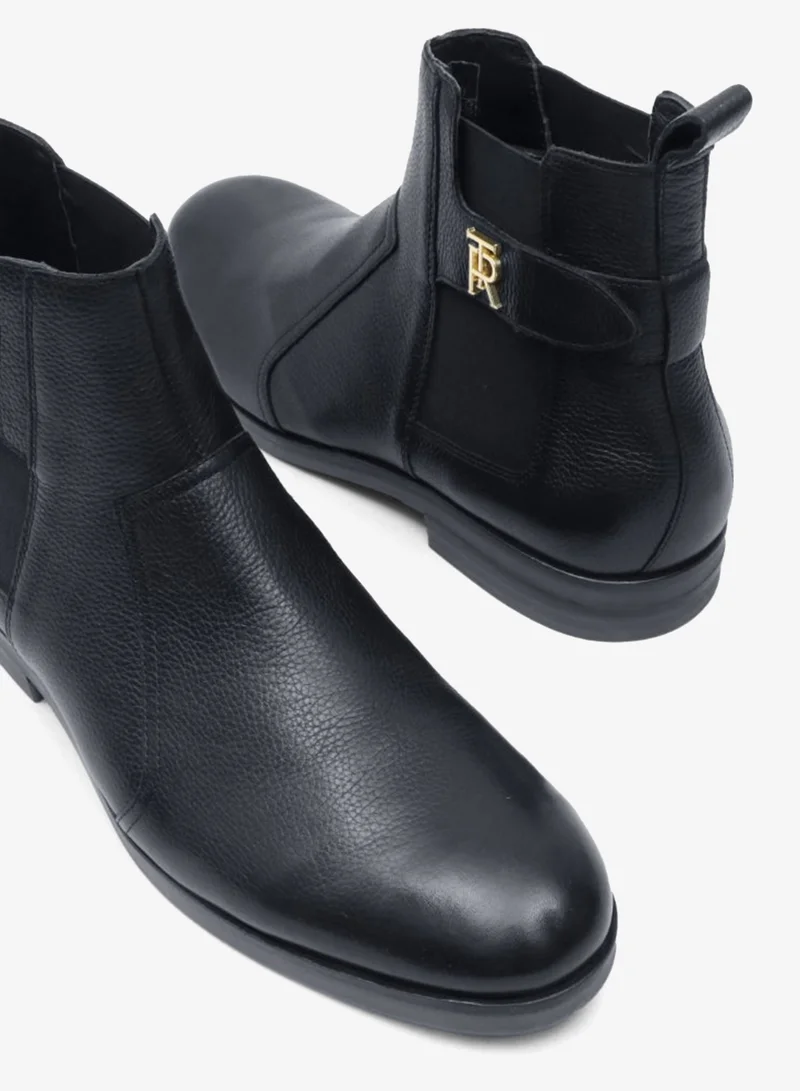 TONI ROSSI Black Adley Chelsea Boots for Men | Best Price UAE