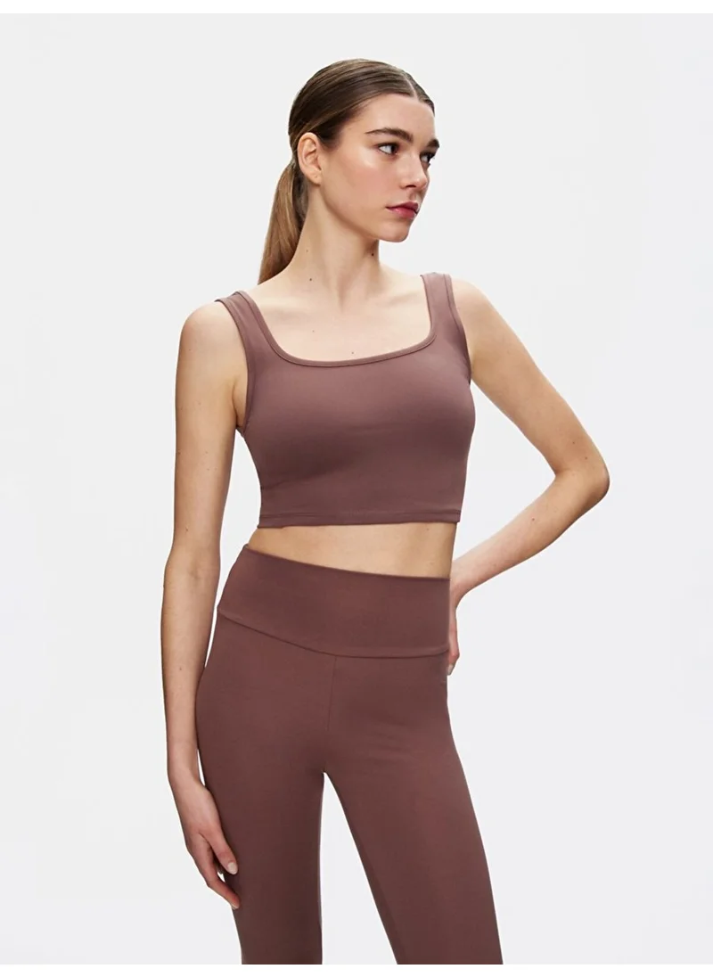 إل تي بي Brown Undershirt