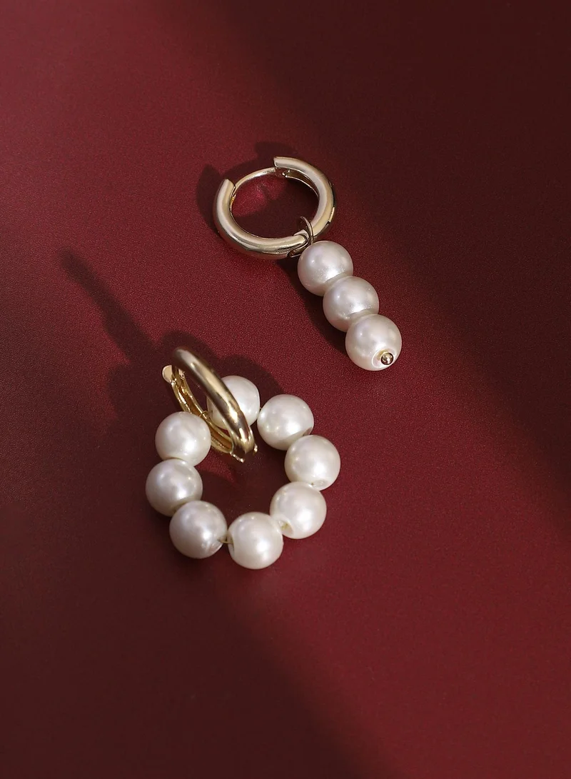 SOHI Women The Mix-N-Match Huggies Hoop Earrings | California  Colour | One-Size | Artificial Pearl Alloy Material | Hinge Closure | Earrings For Casual & Evening Wear