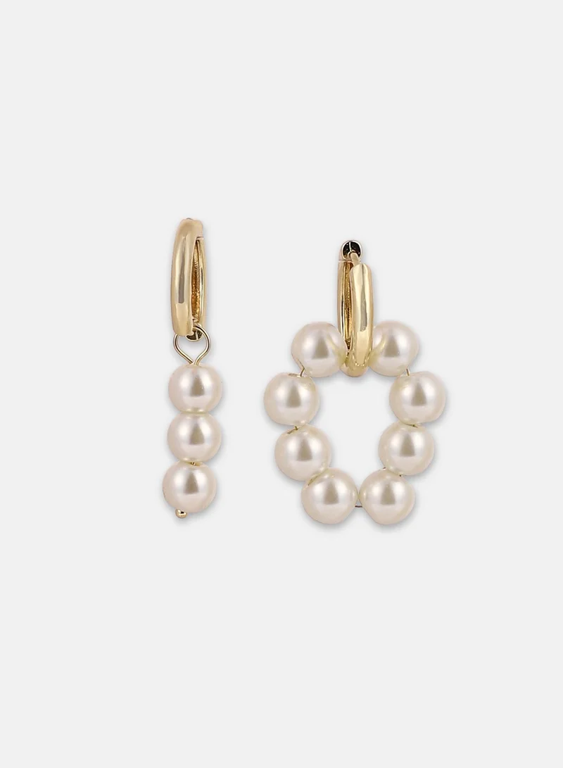 Sohi  Women The Mix-N-Match Huggies Hoop Earrings | California  Colour | One-Size | Artificial Pearl Alloy Material | Hinge Closure | Earrings For Casual & Evening Wear for Women | Best Price UAE