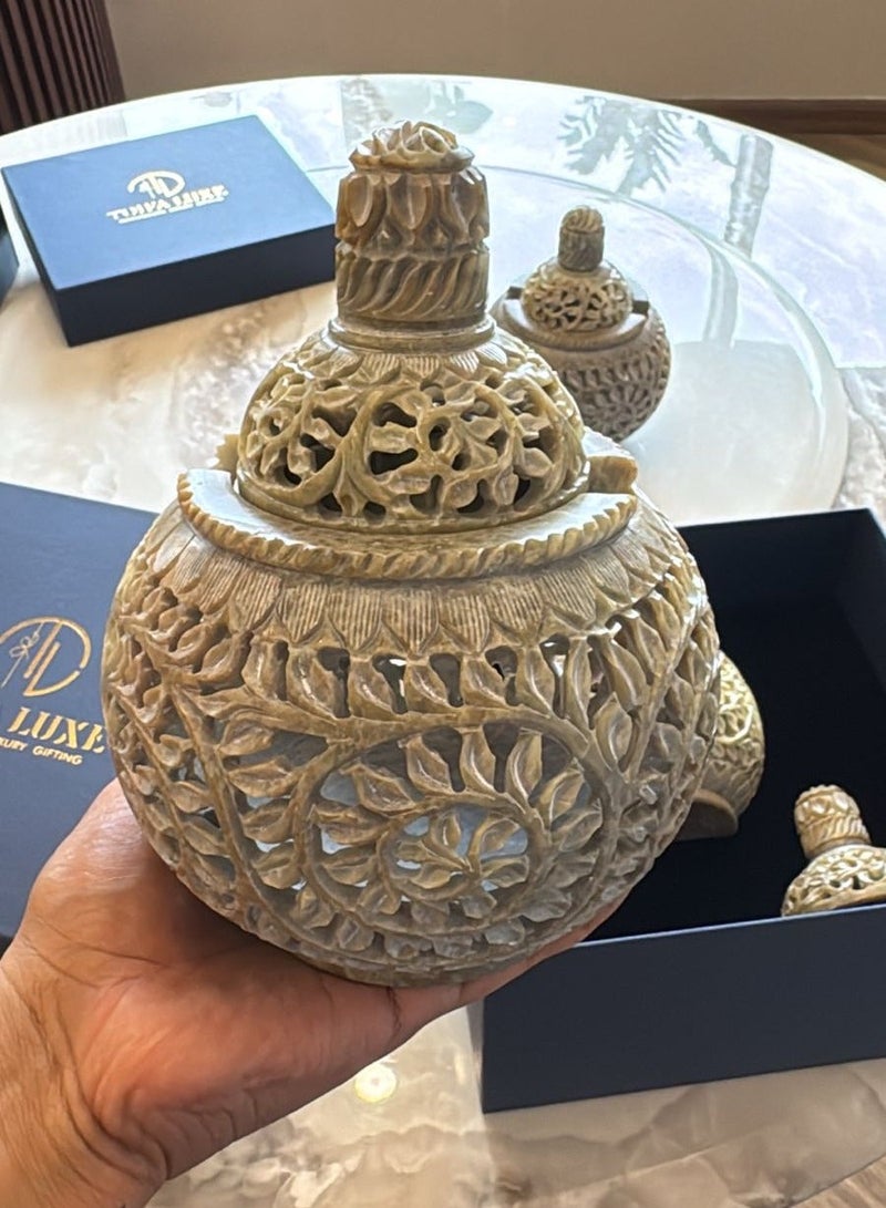 Tohfa Luxe Majestic Hand-Carved Marble Bukhoor & Diffuser Oil Burner – 15 cm x 19 cm, Pure Marble with Brass Accessories, Luxury Gift Box, UAE-Inspired Artisan Home Décor - Image 5