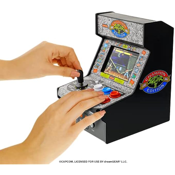 STREET FIGHTER 2 CHAMPION EDITION MICRO PLAYER-FULLY PLAYABLE, INCLUDES CO/VS LINK FOR MULTIPLAYER ACTION, 7.5 INCH COLLECTIBLE, FULL COLOR DISPLAY, BATTERY OR MICRO USB POWERED (DGUNL-3283) - Image 5