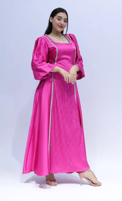 ان لاف Women party dress in Pink color for winter season