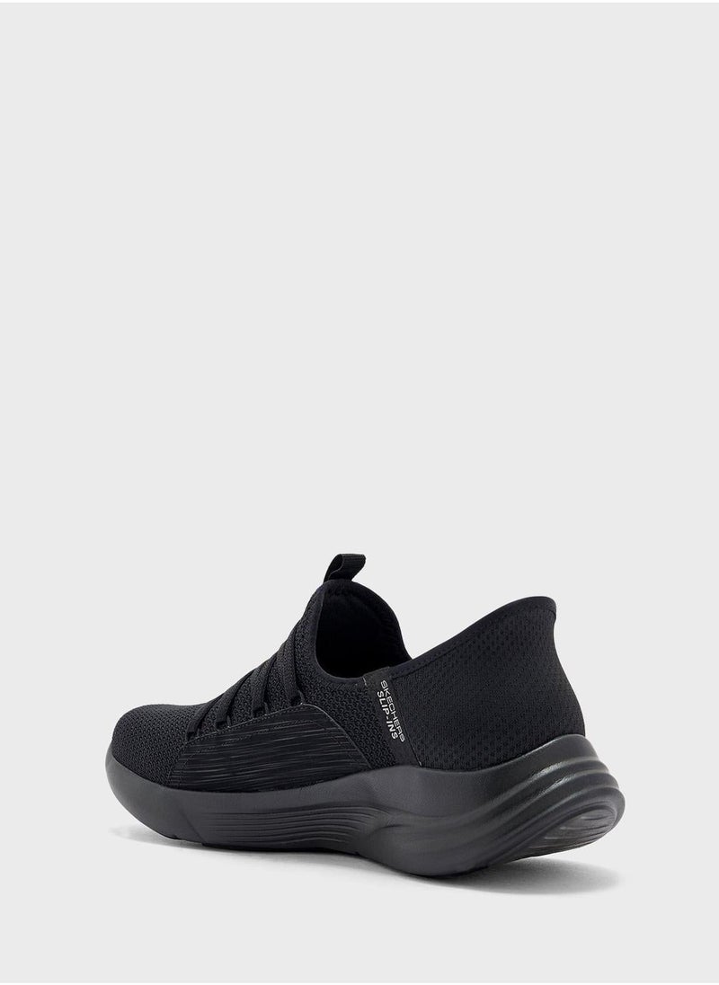 SKECHERS ملابس رياضية مريحة - Image 2