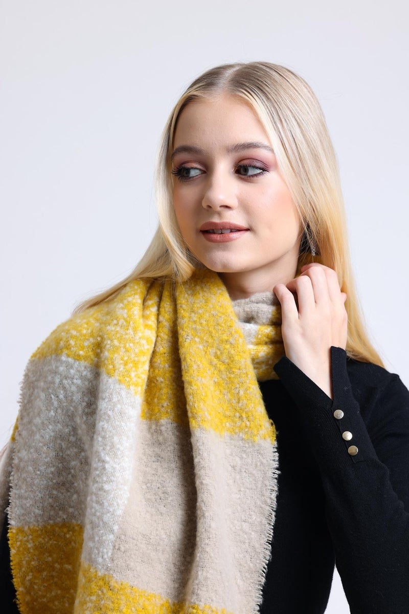 Saria Moda Saria Fashion Square Pattern Women's Shoulder Shawl 70X180  - Image 4