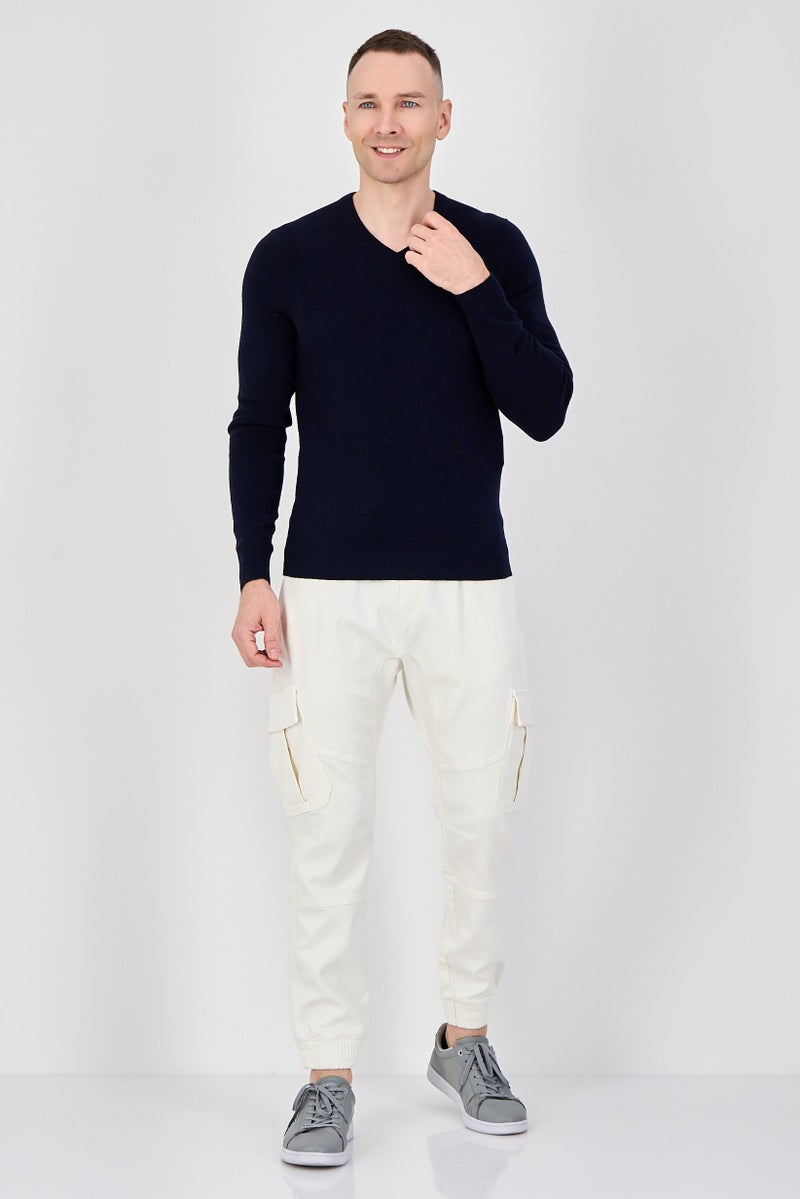 Celio سروال جوجر للرجال بتصميم سادة، أبيض - Image 4