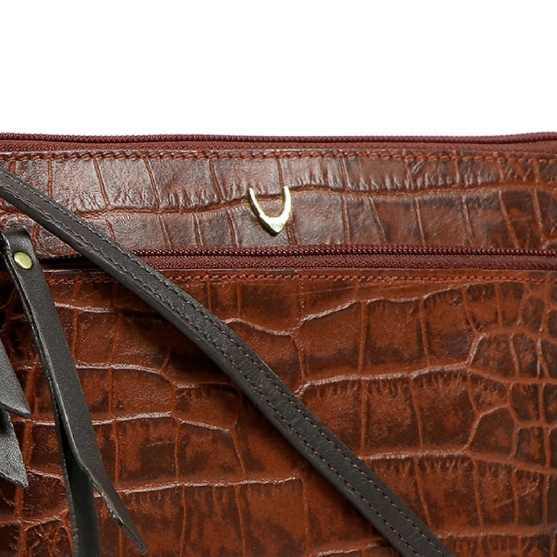 Hidesign Women's Leather Sling Bag - Image 4