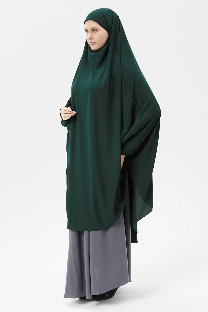 التوبة Women's Hijab Medina Silk Sheet Top with Veil Soufflé Hijab