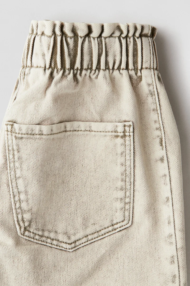 H&M Loose Fit Denim shorts