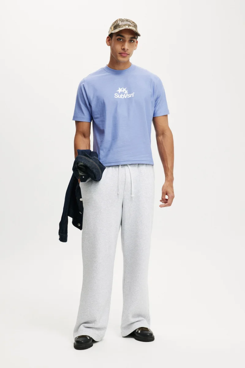 كوتون اون تيشيرت برسومات بقصة قصيرة