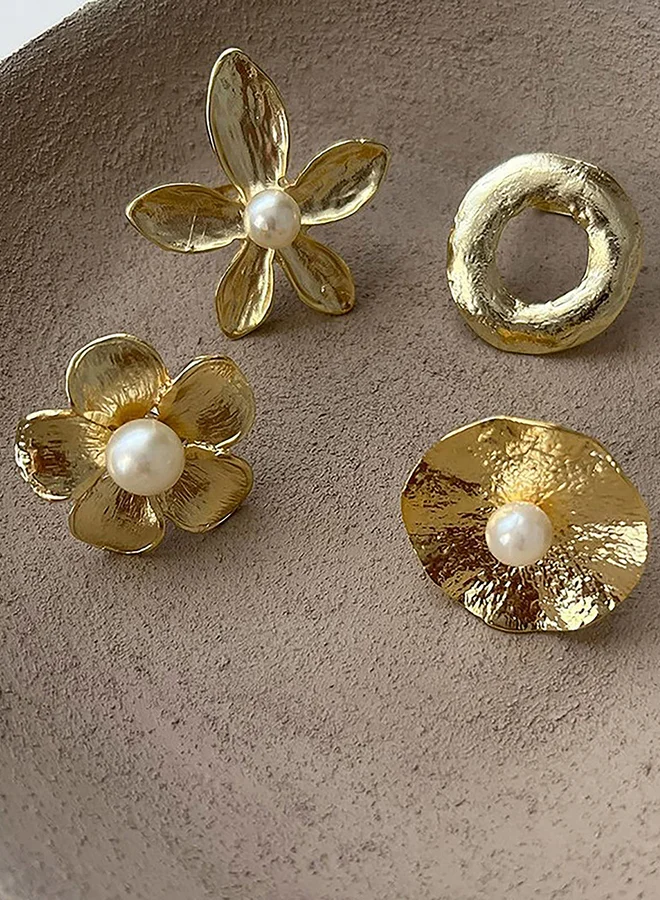 Take Two Faux Pearl Detail Flower Ring