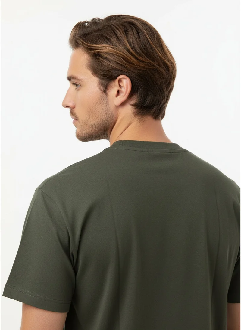 Hanes  Unisex Heavyweight Cotton T-Shirt  | Best Price UAE