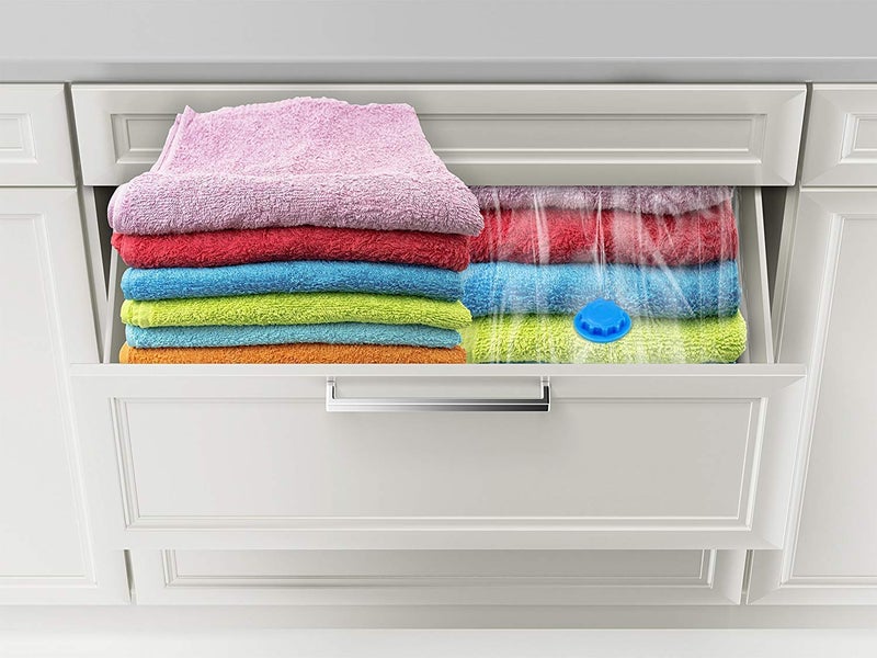 Kavid KAVID Vacuum Storage bag Space Saver Bags 05 nos pac 2 Small 50 cm x 60 cm 2 Medium 60 cm x 80 cm 1 Large 70 cm x 100 cm for Bedding Comforter Pillows Towel Blanket - Image 5